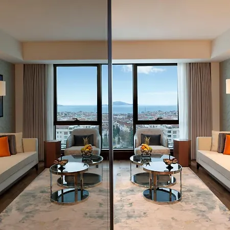 Elite World Grand Küçükyalı 5*