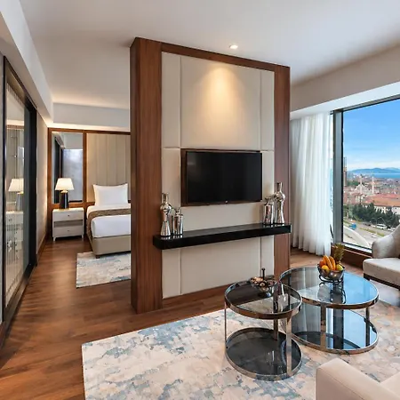 Elite World Grand Kuecuekyali Hotel Istanboel