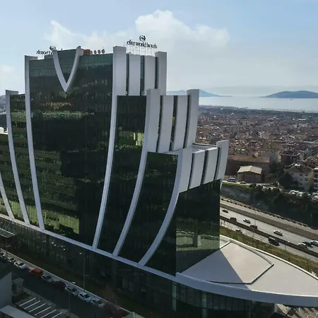 Elite World Grand Kuecuekyali 5*
