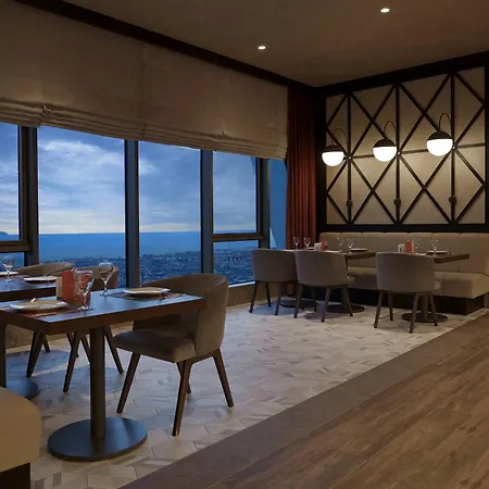 Elite World Grand Küçükyalı 5* Estambul