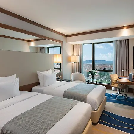 Elite World Grand Küçükyalı Hotel